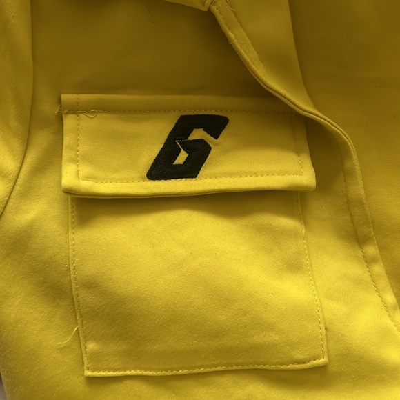 Gsuwoo yellow romper - Picture 2 of 4